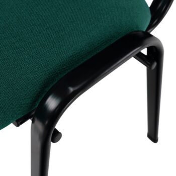 Klasická kancelárska stolička ISO ECO je veľmi pohodlná a stohovateľná stolička - čo znamená, že je možné uložiť viac kusov na seba, čím šetríte miesto a môžete presúvať viac stoličiek naraz. Stabilitu stoličky zaručí pevná kovová konštrukcia čiernej farby. Sedacia časť s opierkou sú potiahnuté…