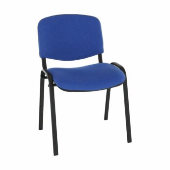 Moderná konferenčná stolička ISO NEW je kvalitná stohovateľná stolička s pevnou kovovou konštrukciou čiernej farby. Sedák a opierka sú čalúnené modrou látkou. Stolička má univerzálne využitie, možno ju umiestniť do kancelárií, konferenčných či prednáškových miestností alebo do študentských izieb…