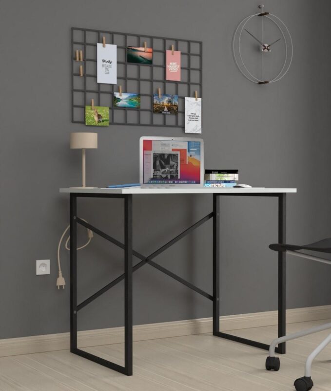 JARNY písací stôl 60 x 90, biela JARNY je jednoduchý písací stôl, ktorý vás zaujme nie len svojou praktickosťou, ale tiež výhodnou cenou. Je vhodný do detskej izby, či menšej pracovne.Stôl je vyrobený z kvalitnej LTD dosky, ktorá sa jednoducho udržiava. Konštrukcia je kovová, v čiernej farbe.Rozmer stola:Šírka: 90 cmHĺbka: 60 cmVýška: 75 cmDodávame v demontovanom stave.