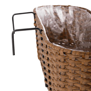 Ratanový balkónový kvetináč Jeor v elegantnej kombinácii béžovej a čiernej farby je ideálnym doplnkom pre váš interiér aj exteriér. Tento moderný kvetináč od značky KONDELA je vyrobený z kvalitného umelého ratanu a kovu, čo mu dodáva nielen estetický vzhľad, ale…