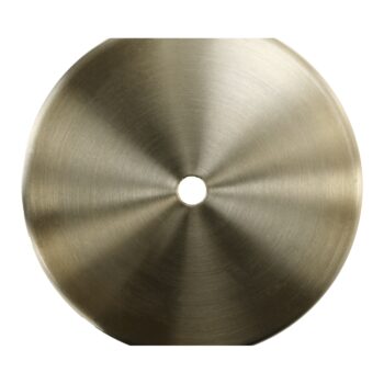 Predstavujeme vám kovový kvetináč Jude Typ 1, ktorý je dokonalým doplnkom pre váš interiér. Tento elegantný kvetináč v kombinácii čiernej a zlatej farby prinesie do vašej domácnosti moderný vzhľad a štýl. Jeho okrúhly tvar a kvalitné kovové prevedenie zaručujú dlhú životnosť…