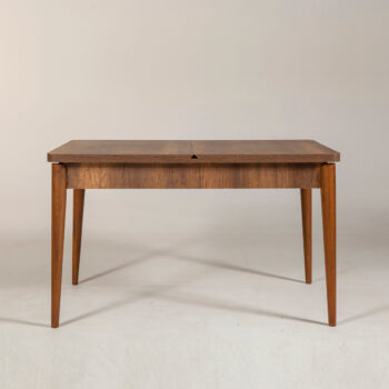 Jedálenský stôl Vina Walnut