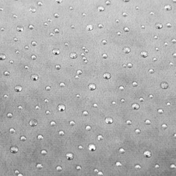 Jednofarebný hotový zatemňujúci zamatový záves s kryštáĺmi