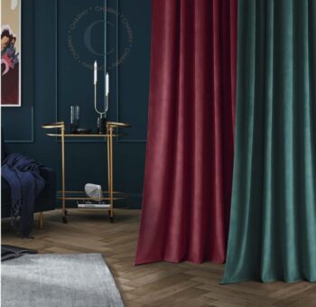 Jemný krémový zamatový záves 140 x 280 cm