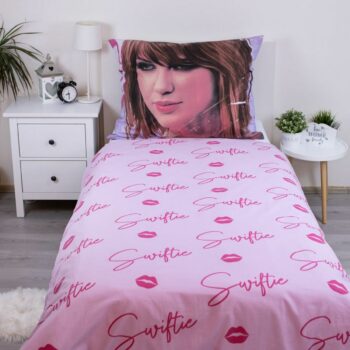 Jerry Fabrics Bavlnené obliečky Swiftie, 140 x 200cm, 70 x 90 cm