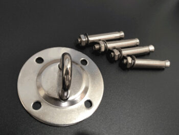 Sada na uchytenie závesného kresla Kalta v striebornom prevedení je ideálnym riešením pre všetkých, ktorí hľadajú spoľahlivé a esteticky príjemné riešenie pre zavesenie svojho obľúbeného kresla. Táto sada je vyrobená z nehrdzavejúcej ocele, čo zaručuje jej dlhú životnosť a odolnosť voči…