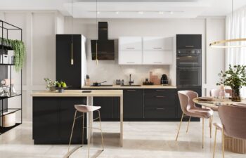 Kuchyňa KAMELIA je vynikajúcim príkladom kuchynského nábytku, ktorý nestarne. Vyznačuje sa moderným nábytkom v klasickom štýle. Jej vzhľad dopĺňa jemné frézovanie okolo prednej časti skrinieK.Korpus nábytku je vyrobený zo 16 mm hrubej LTD dosky v bielom prevedení. Predná časť je z MDF dosky s hrúbkou 16 mm. Je potiahnutá PVC fóliou. Dolná kuchynská skrinka je v čiernej farbe v matnom prevedení.Rozmery (š,v,h): 40 x 82 x 52,4 cm.Súčasťou je sokel v bielej farbe a nožičky.Pracovná doska a úchyty nie sú v cene. Je potrebné ich doobjednať.Dodávame v demontovanom stave.