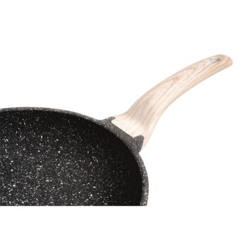 Predstavujeme vám hliníkovú panvicu s nepriľnavým povrchom Karote, ktorá je ideálnym doplnkom do každej modernej kuchyne. Táto panvica s priemerom 20 cm a elegantným sivým/mramorovým dizajnom je navrhnutá tak, aby spĺňala všetky vaše potreby pri varení.