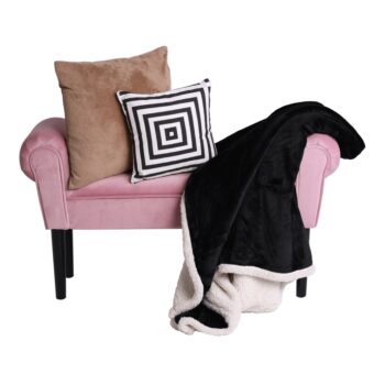 Nielen praktickým, ale aj dizajnovým doplnkom Vašej domácnosti sa stane nádherná obojstranná deka KASALA TYP 3 127x152 cm, s ktorou si budete vychutnávať zaslúžené chvíle oddychu. Prekvapí Vás nie len svojou ľahkosťou, ale hlavne svojou jemnosťou a hrejivosťou. Farebné prevedenie čierna sa hodí do…