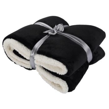 Nielen praktickým, ale aj dizajnovým doplnkom Vašej domácnosti sa stane nádherná obojstranná deka KASALA TYP 3 127x152 cm, s ktorou si budete vychutnávať zaslúžené chvíle oddychu. Prekvapí Vás nie len svojou ľahkosťou, ale hlavne svojou jemnosťou a hrejivosťou. Farebné prevedenie čierna sa hodí do…