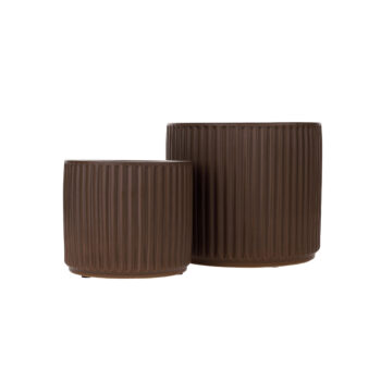 Hlinený kvetináč Kelso Typ 2 v elegantnej hnedej farbe je ideálnym doplnkom pre váš interiér. Tento moderný kvetináč od značky KONDELA je navrhnutý tak, aby priniesol do vášho domova prírodný a štýlový vzhľad. Jeho okrúhly tvar a tmavé farebné prevedenie dodávajú priestoru…