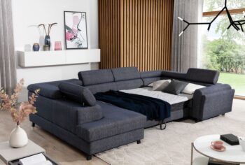 Kesada je jednoduchý tvar, ale elegantný a veľmi štýlový kút s rozmermi 330 x 190 x 98 cm je udržiavaný v exkluzívnom štýle.Sedacia súprava je multifunkčný kus nábytku, pretože okrem priestrannej sedačky na relax počas dňa ju možno využiť aj ako miesto na regeneráciu a oddych v noci. Vďaka mechanizmu typu delfín - ľahko a rýchlo premeníme každodennú pohovku na pohodlnú posteľ s rozmermi 110 x 250 cm.Priestranný kontajner na lôžkoviny umiestnený v otomane nám pomôže vrátiť sa k návratnej forme dennej pohovky. Výnimočné pohodlie a komfort, ktoré umocňujú zážitok z maximálneho pohodlia, má na svedomí 45 cm vysoký sedák vyrobený z unikátnych pien - T30 a HR. Okrem toho zvyšujú pružnosť a elasticitu pohovky a zabraňujú vzniku nevzhľadných dutín v jej štruktúre.Orientácia rohu: pravý , sedaciu súpravu je možné objednať aj v ľavom prevedení.Poťahová látka: Monolith 63Ponúka možnosť nastavenia opierky hlavy vyplnené PUR penou T25 a elegantné kovové nohy,ktoré zaistia vzdušnosť.Rozmery:ŠxHxV: 330 cm x 190 cm x 45-98 cmhĺbka sedu: 55 cmvýška sedu: 45 cmplocha na spanie: 110 x 250 cmhustota peny sedenie: T30+HRhustota peny opierka: T25hmotnosť: 230 kg Kesada je sedacia súprava, ktorá bude zaručene obľubeným kúskom nábytku vo Vašej domácnosti.Nastavenie Vášho displeja môže spôsobiť odchýlku vo farbe vzoriek poťahových látok.