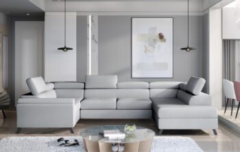 Kesada je jednoduchý tvar, ale elegantný a veľmi štýlový kút s rozmermi 330 x 190 x 98 cm je udržiavaný v exkluzívnom štýle.Sedacia súprava je multifunkčný kus nábytku, pretože okrem priestrannej sedačky na relax počas dňa ju možno využiť aj ako miesto na regeneráciu a oddych v noci. Vďaka mechanizmu typu delfín - ľahko a rýchlo premeníme každodennú pohovku na pohodlnú posteľ s rozmermi 110 x 250 cm.Priestranný kontajner na lôžkoviny umiestnený v otomane nám pomôže vrátiť sa k návratnej forme dennej pohovky. Výnimočné pohodlie a komfort, ktoré umocňujú zážitok z maximálneho pohodlia, má na svedomí 45 cm vysoký sedák vyrobený z unikátnych pien - T30 a HR. Okrem toho zvyšujú pružnosť a elasticitu pohovky a zabraňujú vzniku nevzhľadných dutín v jej štruktúre.Orientácia rohu: pravý, sedaciu súpravu je možné objednať aj v ľavom prevedení.Poťahová látka: Monolith 84Ponúka možnosť nastavenia opierky hlavy vyplnené PUR penou T25 a elegantné kovové nohy,ktoré zaistia vzdušnosť.Rozmery:ŠxHxV: 330 cm x 190 cm x 45-98 cmhĺbka sedu: 55 cmvýška sedu: 45 cmplocha na spanie: 110 x 250 cmhustota peny sedenie: T30+HRhustota peny opierka: T25hmotnosť: 230 kg Kesada je sedacia súprava, ktorá bude zaručene obľubeným kúskom nábytku vo Vašej domácnosti.Nastavenie Vášho displeja môže spôsobiť odchýlku vo farbe vzoriek poťahových látok.