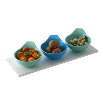 Predstavujeme vám elegantnú servírovaciu misku na podnose (3 ks) od značky KONDELA, ktorá je ideálnym doplnkom pre každú modernú domácnosť. Táto sada misiek vyniká svojím štýlovým dizajnom a farebnou kombináciou bielej, modrej, tyrkysovej a azúrovej farby, čo z nej robí atraktívny prvok vášho…