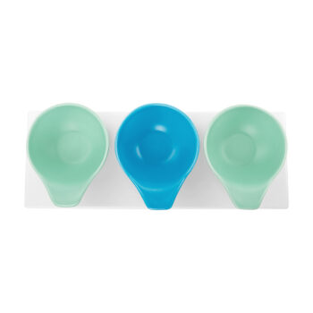 Predstavujeme vám elegantnú servírovaciu misku na podnose (3 ks) od značky KONDELA, ktorá je ideálnym doplnkom pre každú modernú domácnosť. Táto sada misiek vyniká svojím štýlovým dizajnom a farebnou kombináciou bielej, modrej, tyrkysovej a azúrovej farby, čo z nej robí atraktívny prvok vášho…