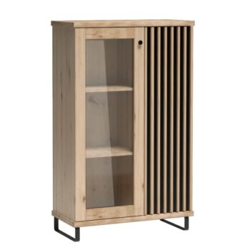 Vitrína Koli C-3 v elegantnom prevedení dub artisan a čierna je ideálnym doplnkom pre moderné interiéry. Táto vitrína od značky KONDELA ponúka praktické riešenie pre uskladnenie a vystavenie vašich obľúbených predmetov. S rozmermi 86,4 cm na šírku, 131,9 cm na výšku a hĺbkou 40…