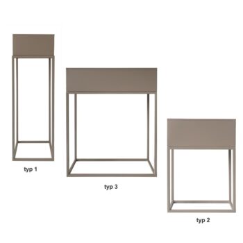 Praktický a veľmi štýlový kovový kvetináč INDIZE TYP 2 je ideálnym pomocníkom, ktorý zaručene všestranne využijete. Rozmery kvetináča sú (ŠxHxV): 35x15x50 cm. Výška kvetináča bez stojana je 15 cm. Vyrobený je z pevného kovu, ktorý drží stabilitu celej konštrukcie. Farebné prevedenie má…