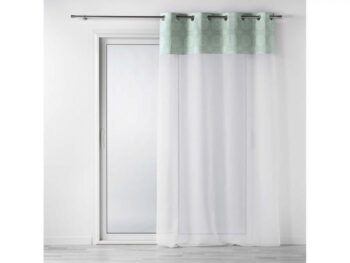 Krásna biela záclona s ornamentom vo vrchnej časti 140x240 cm