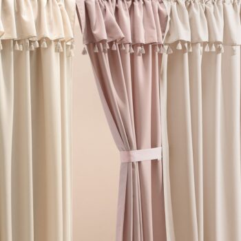 Krémový záves Astoria so strapcami na stieborné priechodky 140 x 250 cm