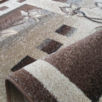 Kvalitný koberec do obývačky s motívom kvetov Šírka: 120 cm | Dĺžka: 170 cm