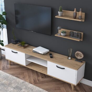 Obývacia stena LATINA – moderná elegancia a praktickosť pre vašu obývaciu izbuObývacia stena LATINA je perfektným riešením pre každú modernú obývaciu izbu. Kombinácia bielej farby a dekoru orecha dodáva interiéru sofistikovaný a útulný vzhľad. S praktickým usporiadaním ponúka dostatok priestoru pre multimediálne zariadenia aj dekorácie.Zostava obsahuje:TV stolík: rozmery 180 x 35 x 48,6 cm – priestranný a stabilný na umiestnenie televízie a multimediálnych zariadení.2 nástenné police: rozmery 60 x 15 x 15 cm – ideálne pre knihy, dekorácie alebo rastliny.Hlavné vlastnosti obývacej steny LATINA:Materiál: melamín a VT laminát – odolný a ľahko udržiavateľný povrch.Rozmery: 48,6 x 180 x 35 cm – kompaktný dizajn vhodný aj do menších priestorov.Farba: elegantná kombinácia bielej a orecha, ktorá oživí každý interiér.Hrúbka materiálu: 18 mm – zaisťuje pevnosť a stabilitu.Možnosť pripevnenia k stene pre vyššiu bezpečnosť a stabilitu.Dodávame v demontovanom stave s podrobným montážnym návodom.Obývacia stena LATINA je navrhnutá s dôrazom na estetiku a funkčnosť. Ponúka dostatok úložného priestoru aj miesta pre vaše obľúbené dekorácie, vďaka čomu bude vaša obývacia izba vždy organizovaná a štýlová.Dodajte svojmu domovu moderný vzhľad s obývacou stenou LATINA – dokonalá kombinácia štýlu a praktickosti!