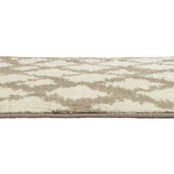 Koberec LIBAR urobí z Vášho bytu či domu domov. Domov je miesto, kde sa vždy budeme chcieť vrátiť. Miesto, kde sa cítime prijatí, pohodlne a vo vlastnej koži. Práve detaily dotvárajú domov. Jedným z takých detailov je práve koberec. Libar, mäkký zázrak zhotovený zo 100% polypropylénu. Rozmery…