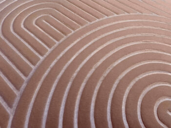 Predstavujeme vám koberec Luvre s rozmermi 150x200 cm v elegantnej svetlohnedej farbe, ktorý je ideálnym doplnkom pre váš interiér. Tento moderný koberec od značky KONDELA kombinuje štýlový dizajn s praktickými vlastnosťami, čím sa stáva skvelou voľbou pre každú…