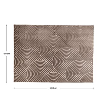 Predstavujeme vám koberec Luvre s rozmermi 150x200 cm v elegantnej svetlohnedej farbe, ktorý je ideálnym doplnkom pre váš interiér. Tento moderný koberec od značky KONDELA kombinuje štýlový dizajn s praktickými vlastnosťami, čím sa stáva skvelou voľbou pre každú…