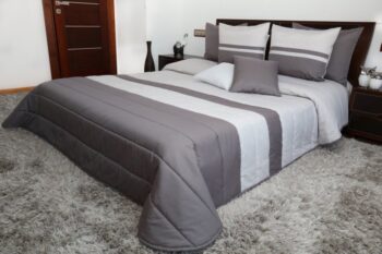 Luxusné prehozy na posteľ v sivých farbách Šírka: 240 cm | Dĺžka: 260 cm Šírka: 240 cm | Dĺžka: 260 cm