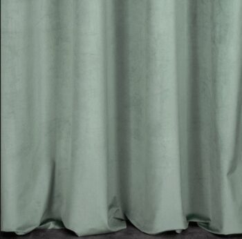 Luxusný velúrový záves v jemnej mentolovej farbe Šírka: 140 cm | Dĺžka: 250 cm