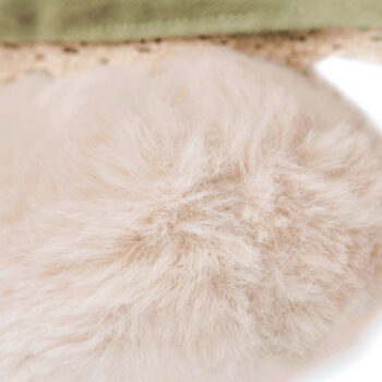 Predstavujeme vám roztomilého plyšového medveďa Maden Girl Typ 2, ktorý je ideálnym spoločníkom pre deti aj dospelých. Tento medvedík s výškou 65 cm je vyrobený z kvalitnej bavlnenej látky, ktorá je príjemná na dotyk a zaručuje dlhú životnosť hračky. Jeho smotanovo-zelené…