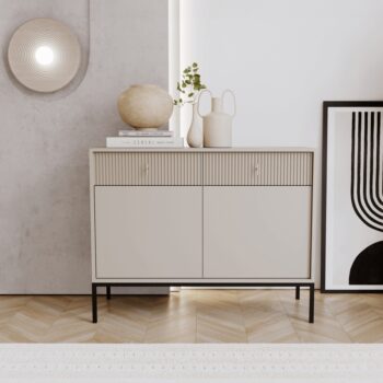 Dvojdverová komoda so zásuvkami Magira 2D2S MA02 v elegantnom farebnom prevedení kašmír a čierna je ideálnym riešením pre moderné interiéry. Táto komoda značky KONDELA ponúka praktické úložné priestory, ktoré sú rozdelené do dvoch sekcií s dvomi dverami a dvomi zásuvkami. Vďaka svojmu…