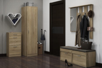 Praktický regál MAXIM s 5-timi poličkami, je vyrobený z kvalitnej LTD dosky. Korpus regála a takisto jeho dvierka sú v obľúbenom farebnom prevedení dub sonoma. K dispozícií máte ďalších 5 farebných prevedení na výber.Dolná časť regála je uzatvorená dvierkami. Vnútro tvorí polica. Úchytky sú z plastu vo farbe alumínium oblého tvaru. Dodávame v demontovanom stave.