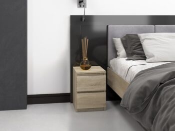 Moderná elegancia vo svojej čistej podobe poteší predovšetkým priaznivcov moderných aranžmánov založených na minimalizme a jednoduchom dizajne. To platí aj pre nočný stolík MELWIN M2.Jeho rozmery 30x30x40 cm umožňujú, aby sa zmestil aj do malých priestorov. Naši zákazníci ho však oceňujú predovšetkým pre jeho kapacitu. Dve hlboké zásuvky poskytujú útočisko všetkému, čo je pred spaním viac či menej potrebné. Svoje miesto tam nájdu okuliare, telefón s nabíjačkou, obľúbené knihy, lieky a dokonca aj tablet. Vďaka tomu nočný stolík MELWIN nezaberá miesto, ale ho dokonca zväčšuje, pričom využíva každý centimeter priestoru.Bezúchytkové čelá zásuviek zaisťujú pohodlné používanie a zdôrazňujú moderný charakter interiéru. Zásuvky na valčekových vodiacich koľajniciach zabezpečia pohodlné a predovšetkým bezpečné používanie. Materiál: kvalitné LTD + povrchová úprava ABS plastom (vyznačuje sa vysokou mechanickou a chemickou pevnosťou)ROZMERY:Hĺbka: 30 cmŠírka: 30 cmVýška: 40 cmDodávame v demonte