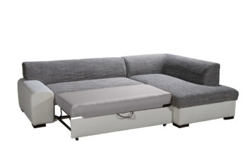 Rohová sedačka MINES ponúka moderné dizajnové prevedenie. Rovné línie sú prepojené s oblými tvarmy bočnice a opierok. V spojení s jemným prešívaním dodávajú sedačke šmrnc a eleganciu.Súčasťou sedačky je pracktický úložný priestor, ku ktorému sa jednoducho dostanete vďaka výklopnému UP systému. Funkcia rozkladu poskytne ložnú plochu s rozmerom 195 x 135 cm, ktorá je vhodná na príležitnostné spanie. Sedák je tvorený vlnovcovou pružinou a PUR penou. Táto kombinácia zabezpečí pohodlné sedenie i leňošenie. Na čalúnenie bola použitá kombinácia látky a eko-kože (v spodnej časti). Prevedenie: Berlin 03/Madryt 124.Rozmery sedačky  (š/v/h): 260 x 71 x 175 cm. Hĺbka sedu 63cm. Výška sedu 42 cm. Prevedenie rohu sedačky je pravé. V našej ponuke nájdete aj sedačku s ľavým rohom a množstvo ďalších farebných prevedení. 2 malé vankúšiky sú v cene sedačky.Sedačka je vhodná do moderného interiéru, kde vytvorí výnimočné zátišie pre chvíle oddychu a relaxu. 