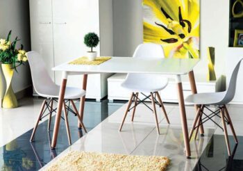 Stôl MODENA s rozmerom 80x120 cm. Drevo vo farbe buk a MDF v bielej farbe. Nohy stola sú z dreva, vrchná doska je z MDF. Stôl je vhodný pre 4 osoby. Výška stola je 73 cm. K stolu odporúčame stoličky MODENA, ktoré tiež nájdete v našej bohatej ponuke. V ponuke nájdete aj rozmer stola 80x80 cm. Dodávané v demonte.