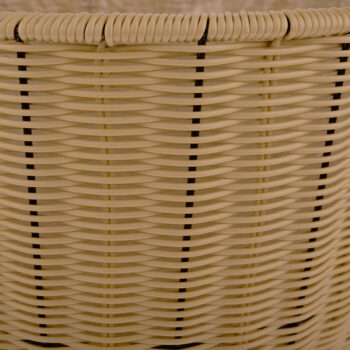 Ratanový kvetináč Momol v elegantnej béžovej farbe je ideálnym doplnkom pre váš interiér aj exteriér. Tento moderný kvetináč od značky KONDELA je vyrobený z kvalitného umelého ratanu, ktorý zaručuje dlhú životnosť a odolnosť voči poveternostným podmienkam. Vďaka svojmu okrúhlemu tvaru a svetlej…