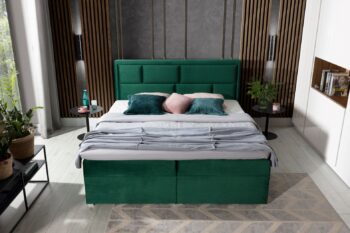MOREN je vkusná, elegantná, dokonale mäkká a pohodlná boxspring kontinentálna posteľ v modernom klasickom štýle, ktorá je dostupná v troch rozmeroch: 140/160/180 x 200 cm.Výnimočný komfort umocňuje 53 cm vysoký sedák a výplň lôžka. Bonnell matrac a pena T25 poskytujú užívateľovi nábytku najvyšší komfort a dokonale stabilizujú polohu tela počas odpočinku. Toto riešenie zaručuje pohodlný odpočinok pre každého, pretože zdravý spánok je dobrý spánok! Okrem značného komfortu stojí za pozornosť aj povrchová úprava jednotlivých prvkov modelu. Vysoké čelo postele, šité v tvare nepravidelných obdĺžnikov, je mäkkou, pohodlnou a neoceniteľnou oporou a zaujímavou dekoráciou do spálne.Vďaka dvom priestranným kontajnerom na lôžkoviny je náš boxspring nielen funkčným zariadením domácnosti, ale aj vlastnou oázou pokoja, vďaka čomu je používanie takejto postele skutočným pôžitkom. Oplatí sa mať  posteľ ako Meron ,spokojnosť zaručená.Rozmery:ŠxHxV: 140/160/180 x 215 x 115 cmvýška sedu: 53 cmplocha na spanie: 140/160/180 x 200 cmhmotnosť: 189 kgmatrac: pena T25 + bonnelvýška nožičiek: 2 cmUpozornenie: Váš monitor nemusí zobrazovať farby také, ako sú v skutočnosti.   