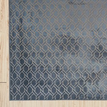 Predstavujeme vám koberec Moronis Typ 2 s rozmermi 100x140 cm v elegantnej tmavosivej farbe, ktorý je ideálnym doplnkom pre váš interiér. Tento moderný koberec od značky KONDELA sa vyznačuje jednoduchou montážou a kvalitným spracovaním z polyesteru, čo zaručuje jeho dlhú…
