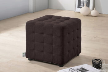 Štýlovú a elegantnú taburetku COBIX dokážete vďaka jej rozmerom umiestniť v každom priestore. Využitie nájdete v chodbe, detskej izbe, obývačke aj v spálni. Jej prešitie vytvára efektný štvorcový vzor.Taburetka je čalúnená kvalitnou hnedou látkou (viď. foto). V našej ponuke nájdete aj ďalšie farebné prevedenia. Dostupná je aj v eko-koži.Rozmery:- výška: 38.5 cm- hĺbka: 35.5 cm- šírka: 35.5 cm