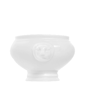 V jednoduchosti je krása. Univerzálna miska na polievku z porcelánu v originálnom dizajne s uškami na uchopenie. Miska je vhodná pre všetky príležitosti spojené so stolovaním. Tento porcelán ocenia aj nároční zákazníci v každej domácnosti. Miska je vhodná do umývačky riadu aj mikrovlnnej rúry.