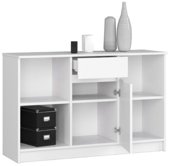 Komoda B52-120: Elegancia v čisto bielom prevedení Typ tovaru: Komoda, skrinka Vnesiete čistotu a sviežosť do svojho obývacieho izby či spálne s našou komodou B52-120. Jej biela farba dodáva interiéru ľahkosť a moderný nádych.  Materiál: LTD - kvalitný a odolný materiál na dlhodobé použitie Rozmer:  77 x 120 x 40 cm - optimálne rozmery pre rôzne priestory Farba: biela - svieža a elegantná, ľahko sa kombinuje s ostatným nábytkom Vybavenie: 1 zásuvka - praktický úložný priestor pre drobné veci Štýl: moderné, dizajnové - nadčasový dizajn, ktorý zapadne do každého interiéru Počet dverí: 1 dverové - pre jednoduchý a rýchly prístup k uloženým veciam Počet políc: 6 - šesť úložných priestorov pre rôzne predmety   Komoda B52-120 predstavuje ideálne riešenie pre tých, ktorí hľadajú spojenie moderného dizajnu a funkčnosti. Jej jednoduché línie a čistý vzhľad ju robia skvelým doplnkom pre každý domov.