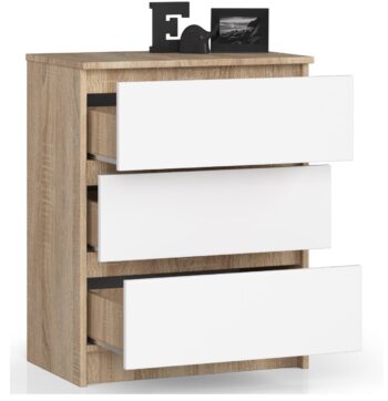 SILVIA60: Moderná komoda v kontrastnom prevedení dub Sonoma a bielej Stretli ste sa už s komodou, ktorá by kombinovala elegantný dizajn s vysokou praktickosťou? SILVIA60 je presne takým kúskom nábytku. Štýlová a funkčná, táto komoda je ideálnym doplnkom do vašej spálne či obývacej izby. Vyrobené z kvalitného materiálu LTD, tento klenot medzi nábytkom je odolný proti opotrebovaniu, pričom ponúka skvelú estetickú hodnotu . Jej rozmery 77 x 60 x 40 cm sú ideálne pre tých, ktorí hľadajú úspornú voľbu, ktorá nezaberie veľa miesta, ale ponúka dostatočný úložný priestor.  Farba: dub Sonoma v kombinácii s bielou prináša svieži a moderný vzhľad. Vybavenie: 3 zásuvky umožňujú systematické uskladnenie vašich vecí. Štýl: moderný a dizajnový vzhľad, ktorý okamžite zvýrazní charakter vášho interiéru.  SILVIA60 je nielen praktická, ale tiež esteticky dokonalá. Jej kombinácia dub Sonoma a bielej farby prinesie do vášho domova sviežosť a moderný nádych. Nechajte sa očariť jej dokonalosťou!