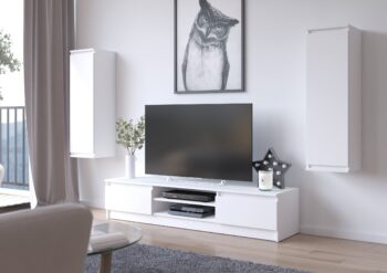 TV stolík ARTEMIS: Moderný a elegantný centrálny kúsok do vašej obývačky  Hľadáte stredobod pre vašu obývačku, ktorá kombinuje moderný dizajn s funkcionalitou? Predstavujeme ARTEMIS, TV stolík, ktorý splní všetky vaše estetické a praktické požiadavky.   Typ tovaru: TV stolík Vhodné do miestnosti: obývacia izba < strong>Materiál: LTD Rozmer: 140 x 240 x 40 cm Farba: biela Vybavenie: dvierka plné (skrinka) Štýl: moderné, dizajnové Počet políc : 8   ARTEMIS prináša svieži a čistý vzhľad do vašej obývačky s jej bielym odtieňom a moderným dizajnom. Osem políc a priestranná skrinka s plnými dvierkami ponúkajú dostatok úložného priestoru pre všetky vaše mediálne potreby. Zaraďte tento dizajnový kúsok do svojho interiéru a užite si kombináciu krásy a praktickosti.