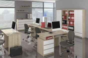 Komoda HEDDI60: Kombinácia elegancie duba Sonoma a moderného dizajnu Typ tovaru: Komoda, skrinka Objavte komodu HEDDI60 , Ktorá stelesňuje dokonalú harmóniu medzi moderným dizajnom a teplým vzhľadom duba Sonoma. S vhodnosťou pre spálňu aj obývacia izba, táto komoda sa stane stredobodom každej miestnosti vďaka svojmu vysokému dizajnu a výnimočnej kombinácii farieb dub Sonoma a bielej.< /p>  Materiál: LTD - odolný a dlhoveký materiál Rozmer: 130 x 60 x 40 cm - optimálne rozmery pre maximálne využitie úložného priestoru Farba: dub Sonoma + biela - klasickosť duba v modernom kabátiku Vybavenie: 6 zásuviek a viac - ponúka dostatok miesta na uskladnenie všetkého, čo potrebujete Štýl: moderné, dizajnové - kombinácia, ktorá nikdy nevyjde z módy  Nechajte sa očariť komodou HEDDI60, ktorá prináša dokonalú rovnováhu medzi praktickosťou a štýlovým dizajnom. Investujte do nábytku, ktorý sa stane klenotom vášho interiéru.