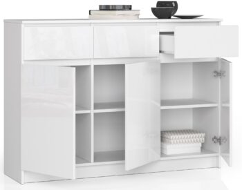 Moderná komoda LIANA140 s lesklým dekorom Chcete do svojho bývania vdýchnuť atmosféru modernosti a elegancie? LIANA140, luxusná komoda v kombinácii čistej bielej a bieleho lesku, je ideálnym riešením pre váš interiér.  Typ tovaru: Komoda, skrinka< /li> Materiál: LTD - garant kvality a dlhej životnosti Rozmer: 99 x 138 x 40 cm - optimálny rozmer pre každý priestor  Farba: biela + biely lesk - kombinácia elegancie a moderného vzhľadu Vybavenie: 3 zásuvky a dvierka plné  - veľa úložného miesta pre vaše potreby Počet dverí, dvierok: 3 dverové Počet políc: 6 - pre maximálne využitie priestoru Dekor: lesk - dodáva komode luxusný vzhľad  Dizajnová komoda LIANA140 vysokého vzhľadu predstavuje dokonalú kombináciu krásy a funkčnosti. Lesklý dekor dodáva komode exkluzívny vzhľad, ktorý vás a vaše návštevy určite očarí. Už žiadne kompromisy medzi štýlom a praktickosťou, s touto komodou získate oboje. Nenechajte si ujsť túto šancu a kúpte si do svojho bývania komodu, ktorá spája moderný dizajn a praktickosť v jednom.
