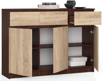 LIANA140: Kombinácia wenge a dubu Sonoma pre moderný interiér Objekt vašej túžby pre organizáciu a štýl vášho domova je tu. S LIANA140, kombodou vyvedenou v odtieňoch wenge a duba Sonoma, získate nielen úložný priestor, ale aj kúsok nábytku, ktorý dodá vášmu interiéru úplne nový rozmer.  Typ tovaru: Komoda, skrinka Materiál: LTD - záruka kvality a odolnosti Rozmer: 99 x 138 x 40 cm  - ideálny pre každý priestor Farba: wenge + dub Sonoma - moderná kombinácia, ktorá sa hodí do každého domova Vybavenie: 3 zásuvky a dvierka plné - optimalizované pre maximálny úložný priestor Počet dverí, dvierok: 3 dverové Počet políc: 6 - dostatok miesta pre všetko, čo potrebujete uskladniť  Predstavte si túto modernú a dizajnovo dokonalú komodu vo vašej obývačke či spálni. Vysoká konštrukcia s dôrazom na detail dokonale ladí s aktuálnymi trendmi v bytovom designe. LIANA140 - kde funkcia stretáva formu.