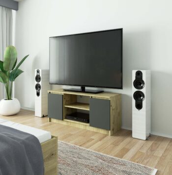 TV stolík ROMANA120: Kombinácia duba Artisan a elegantného grafitu ROMANA120 je výnimočný TV stolík, ktorý harmonicky spáruje teplé tóny duba Artisan s hlbokým a sofistikovaným grafitovým odtieňom. Perfektne sa hodí do modernej obývacej izby a ponúka kombináciu estetiky a funkcionality.  Typ tovaru: TV stolík Materiál: LTD Rozmery: 55 x 120 x 40 cm Farba: dub Artisan + grafit < li>Vybavenie: dvierka plné (skrinka) Štýl: moderné, dizajnové Počet políc: 2  Zvýšte pohodlie a štýl vašej obývačky s ROMANA120 - ideálnou voľbou pre tých, ktorí chcú kvalitu a dizajn v jednom.