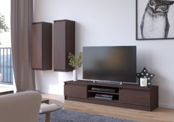 TV stolík ROMANA160: Prirodzená eleganciu vo wenge  Prinášame vám ROMANA160, moderný TV stolík v hlbokom odtieni wenge, ktorý prináša teplý a súčasný dotyk do každého interiéru. Jeho zmyselná farba wenge kombinuje sofistikovaný dizajn s funkciou, čo z neho robí ideálny kúsok pre každú obývaciu izbu.   Typ tovaru: TV stolík Vhodné do miestnosti: obývacia izba < strong>Materiál: LTD Rozmer: 33 x 160 x 40 cm Farba: wenge Vybavenie: dvierka plné (skrinka) Štýl: moderné, dizajnové Počet políc : 2   Okrem svojho esteticky príťažlivého vzhľadu ponúka ROMANA160 tiež praktické skladovacie riešenie vďaka dvom policam a skrinke. Ide o dokonalú kombináciu krásy a funkčnosti pre vašu obývaciu izbu.