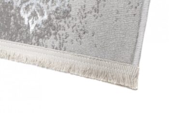 Moderný koberec sivej farby s orientálnym vzorom bielej farby Šírka: 80 cm | Dĺžka: 150 cm